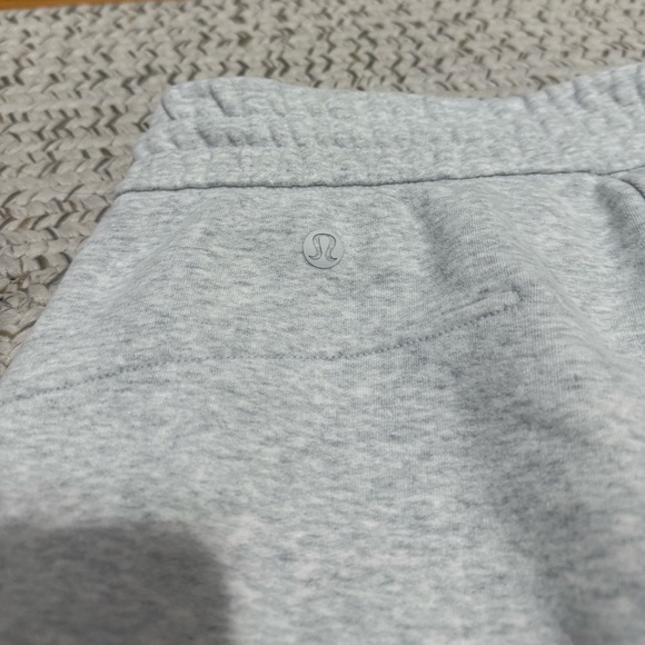 Lululemon Loungeful High-Rise Cropped Jogger Sweatpants - Picture 6 of 7